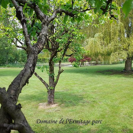 ルー Domaine De L'Ermitageヴィラ エクステリア 写真